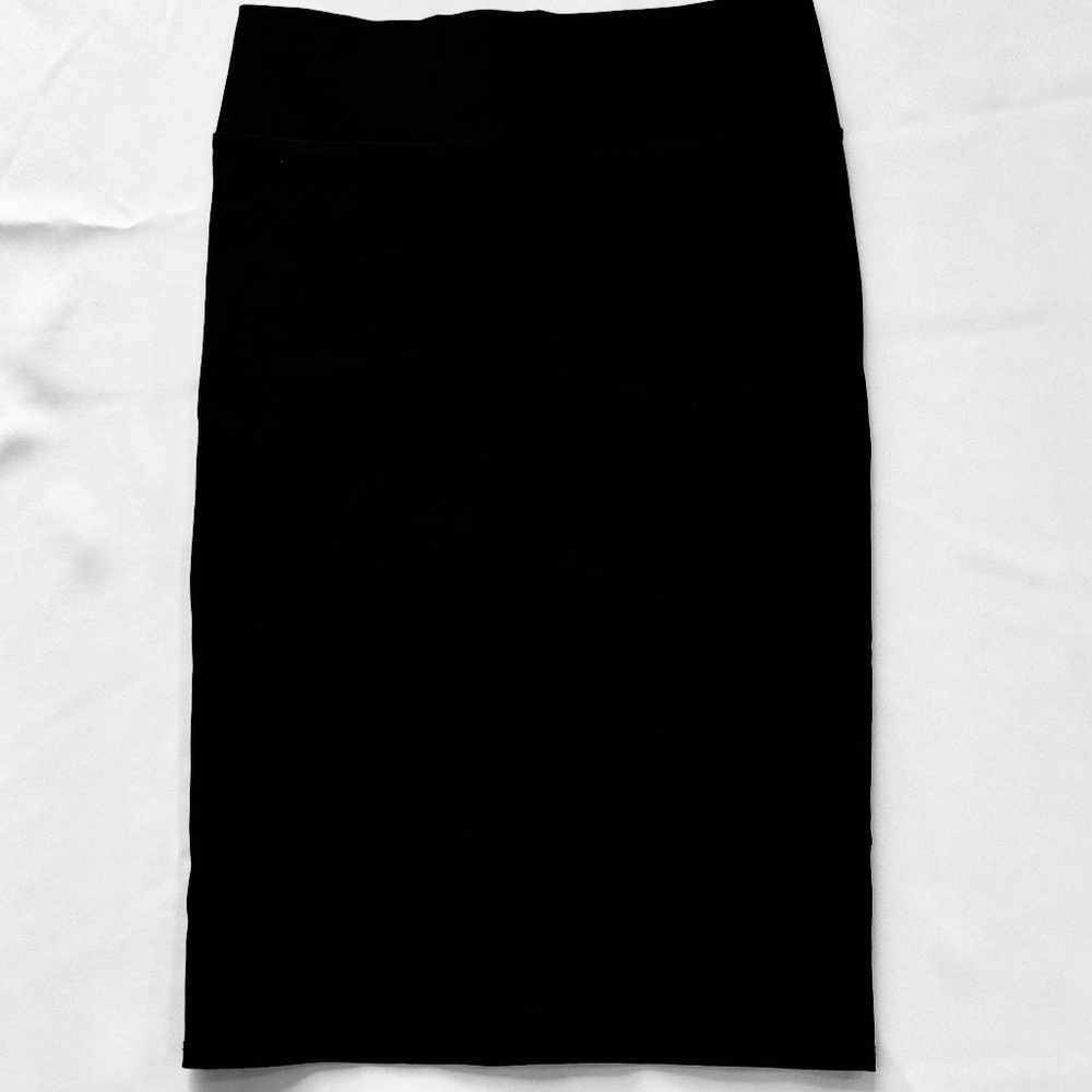 High waist pencil skirt